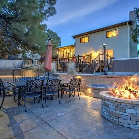 4Br Near Usafa Entertain W Lg Backyard & Hot Tub